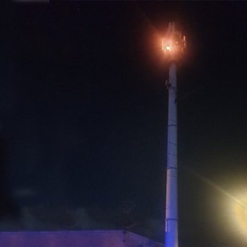 Telstra tower fire.jpg