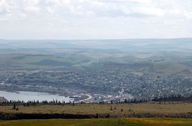 The_Dalles_from_distance.jpg