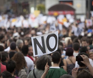 Protest banner No demonstration