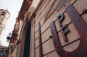 UPF_Edificio Mercè_Logo.jpg