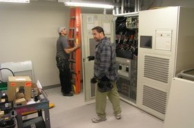 UPS upgrade (Wikimedia)