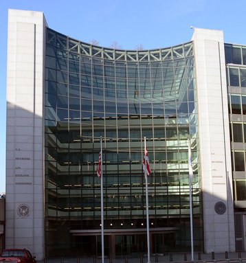 US_Security_and_Exchange_Commission_Office_photo_D_Ramey_Logan SEC