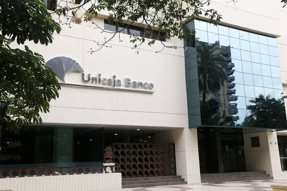 Unicaja_Banco_transformacion_tecnologica.width-880