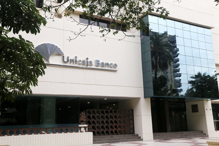 Unicaja_Banco_transformacion_tecnologica.width-880