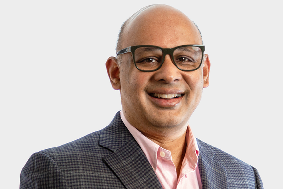 Veeam CEO_Anand Eswaran 4x.png