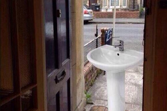Let that sink in meme