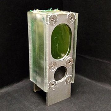 algae powered device for Energy article P Bombelli University of Cambridge square.jpg