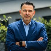Alejandro Cantú