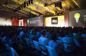 aws-summit-new-york-2015.jpg