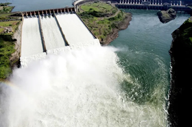 central hidroeléctrica binacional de Itaipú paraguay