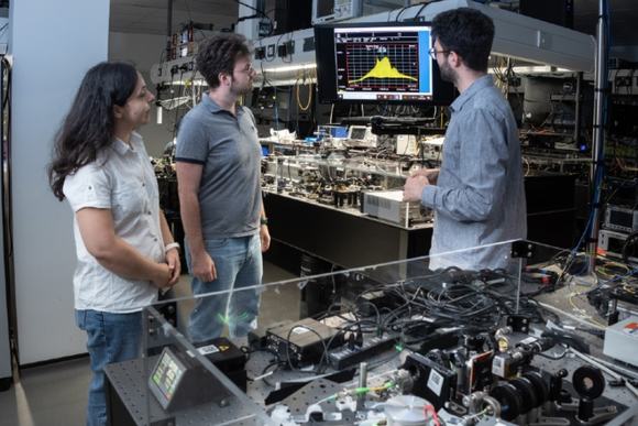 L-R Dr Luana Olivieri, Dr Luke Peters, and Dr Antonio Cutrona from Loughborough University’s Emergent Photonics Research Center`