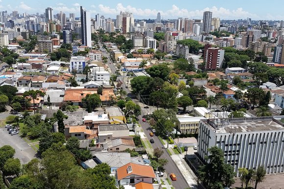 curitiba-2778942_1920.jpg