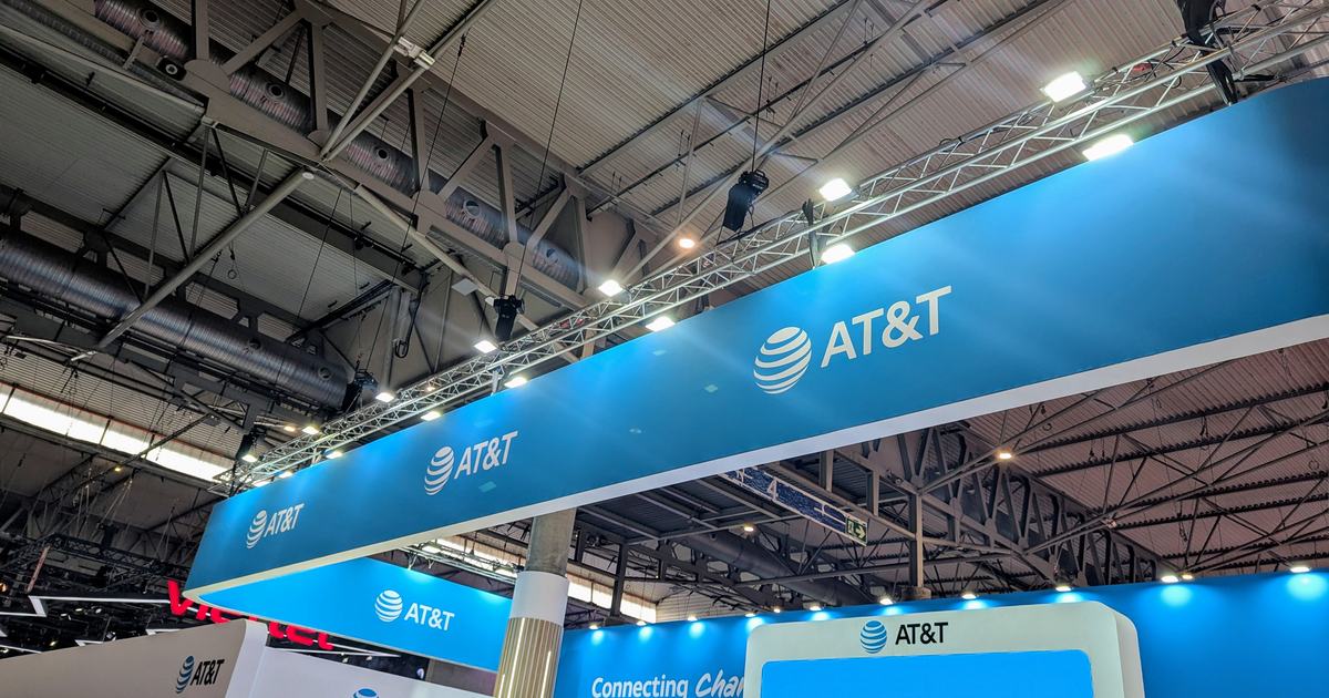 AT&T seeks to lease more 3.45GHz spectrum