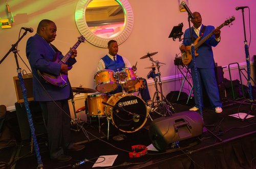 day01_icebreaker_networking_party_03 (1)-min
