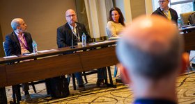 day02_leadership_summit_03