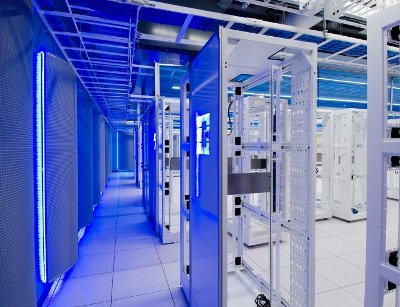 Inside one of eBayÔÇÖs newest data centers in Phoenix, Arizona. Courtesy of eBay.