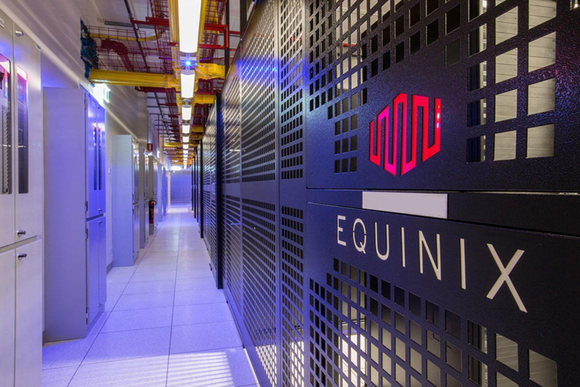 equinix pa13x paris II internal logo