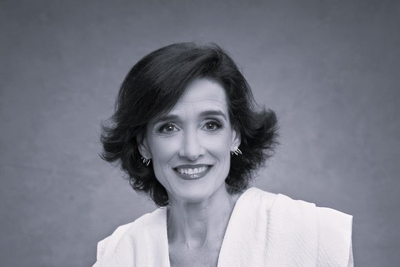 esther garces islalink foto byn ok