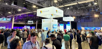 VMware Explore show floor