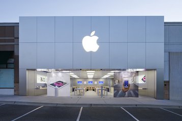 An Apple Store in Greensboro, North Carolina