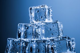 ice-cubes-1462093181CzQ