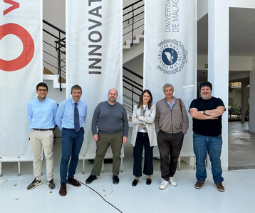Vodafone and University of Málaga researchers working on photonic chips for mobile networks