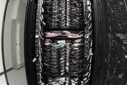 inline-conesus-supercomputer-interior-420x630
