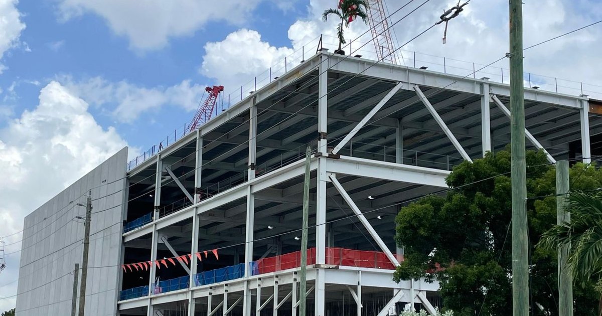 Iron Mountain tops outs Miami data center - DCD