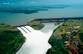 itaipu.gif