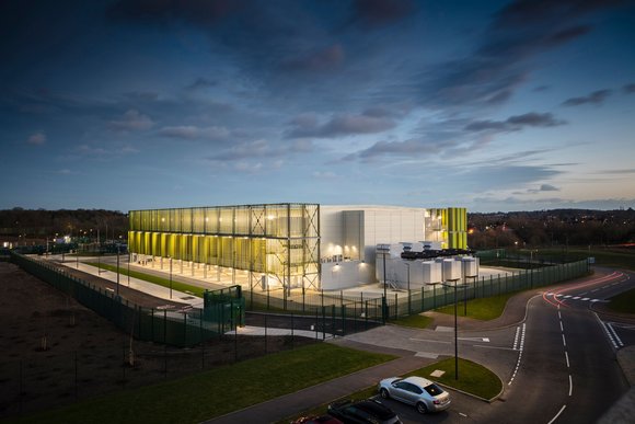 kao_data_center_london_night.original