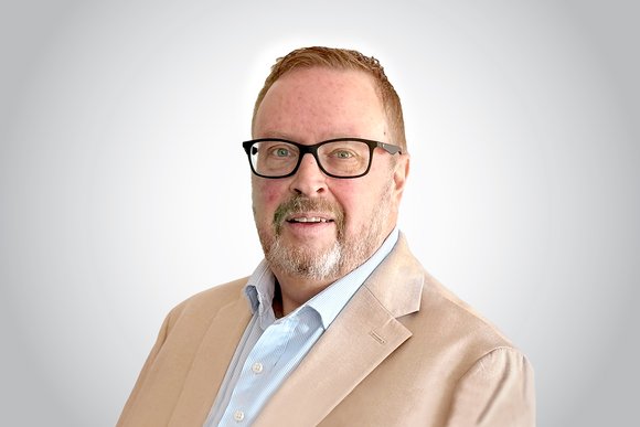 leadership-chris-bennett-1530x1005 (2)
