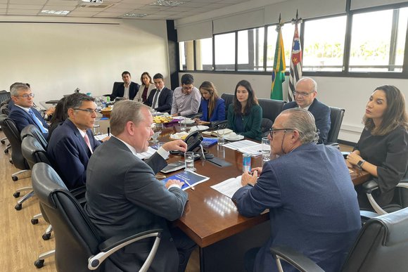 Governo de São Paulo e a Amazon Web Services