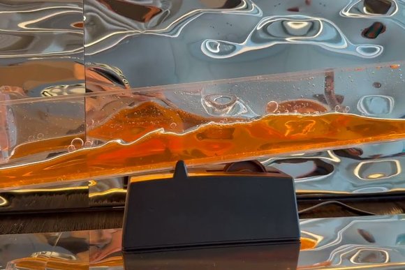 Chaos Using Waves at Cloudflare’s Lisbon Office - mYLvRaMmfho