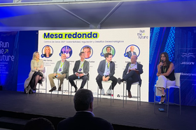 run the future, mesa redonda