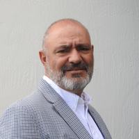 oscar martinez kignston