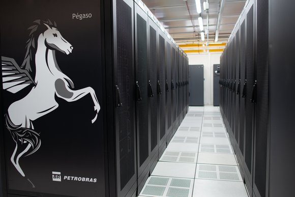 pegaso_1.jpg__7058x4672_q85_subject_location-3529,2336_subsampling-2.jpeg
