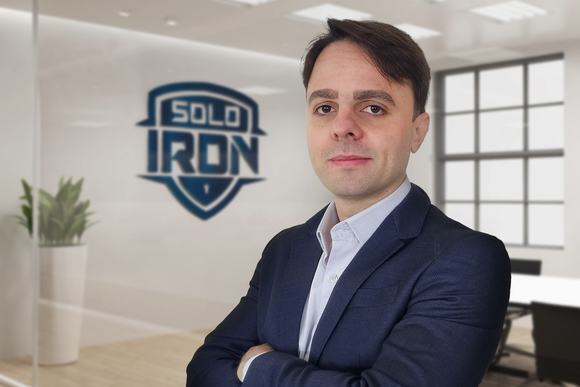ramon-solo-iron-16x9--1-