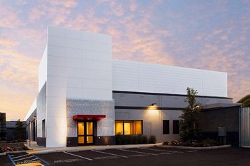 Santa Clara Server Farm Realty