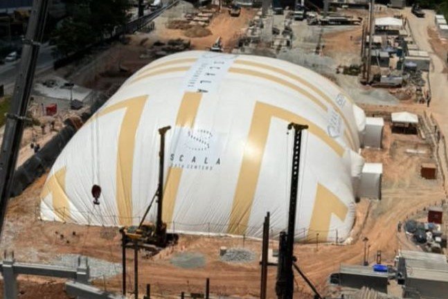 scala_sao_paolo_inflatable_bulding_site_2_crop.width-880