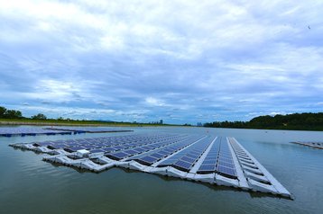 solar test bed tengeh reservoir seris lead