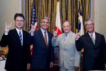 ut austin and japan collaboration on energy efficient data center hook em