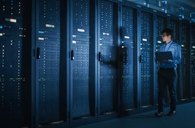 visitando-data-center-1.jpg