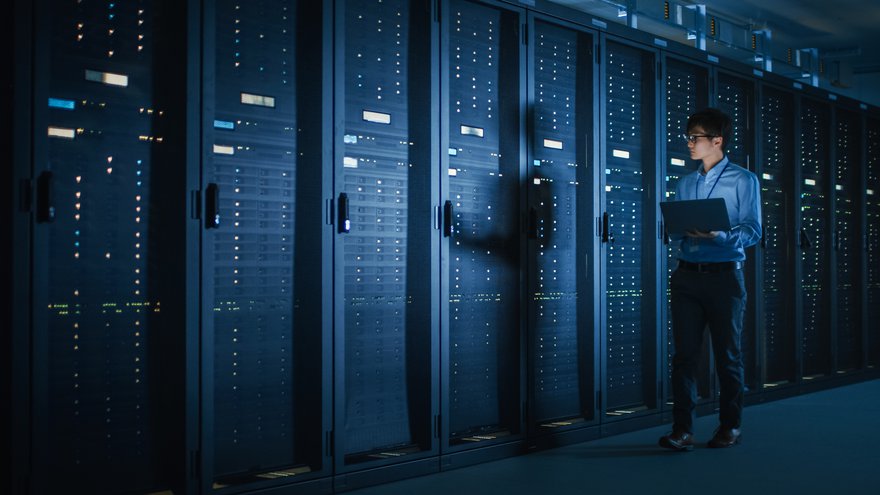 visitando-data-center-1.jpg
