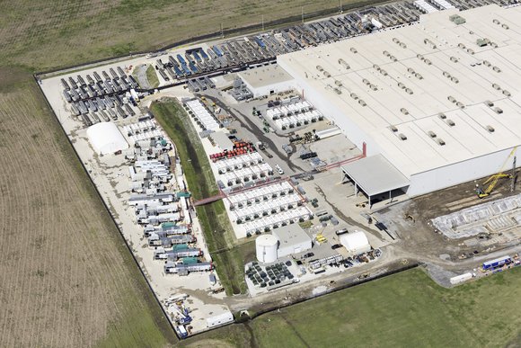 xAI datacenter 2 - please credit ©Steve Jones, Flight by Southwings for SELC